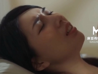 Witness the Sultry Liang Jia Xin in a Scorching Hot Step-Sis Roleplay - Your Ultimate ASMR Pleasure!