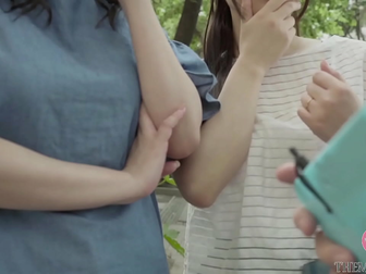 Japanese girl +18 makes blowjob in the car and fucks at home